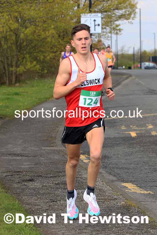 The 2023 Terry O'Gara Memorial 5k Road Race organised by Wallsend Harriers. Photo: David T. Hewitson/Sports for All Pics